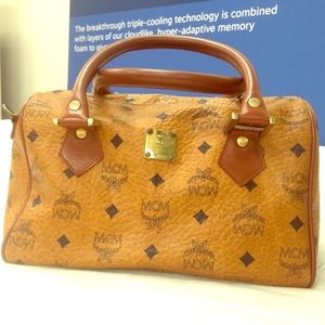 AUTHENTIC!! MCM Purse
